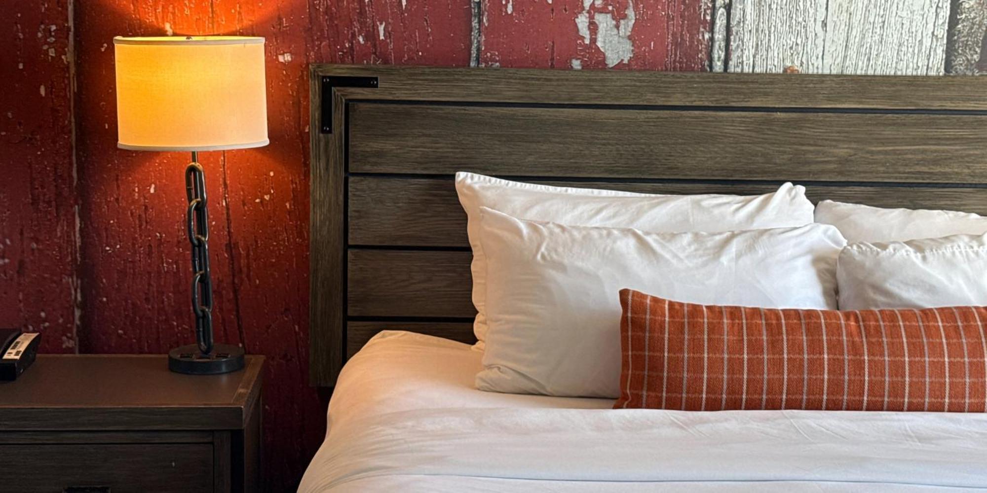 Hotel Indigo Traverse City By Ihg מראה חיצוני תמונה